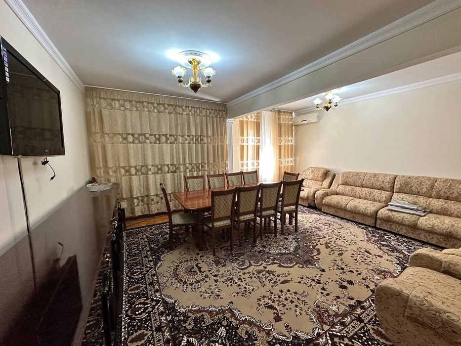 Продается 4-х комнатная на Карасу-1 (Ориентир ресторан Дунье)