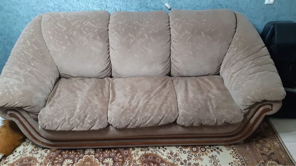 Диван и 2 кресла