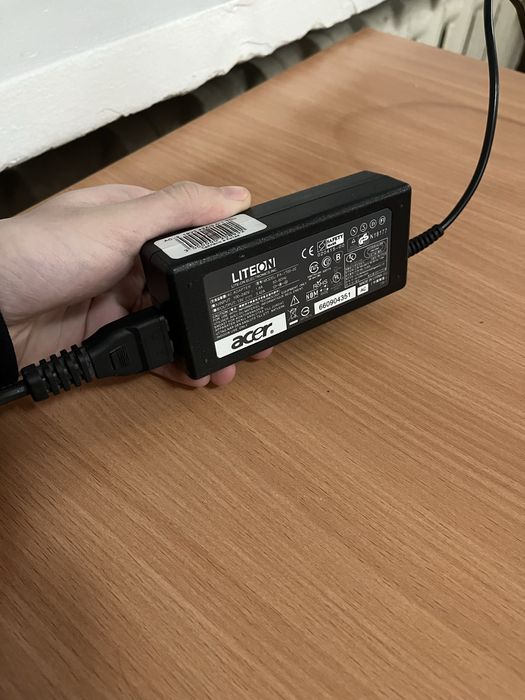 Ноутбук Acer, все четка