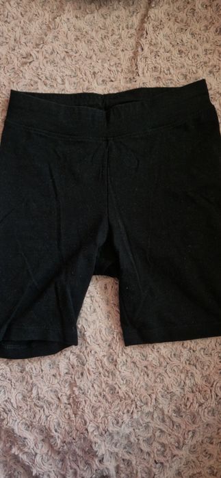 Къса пола и къси клинчета