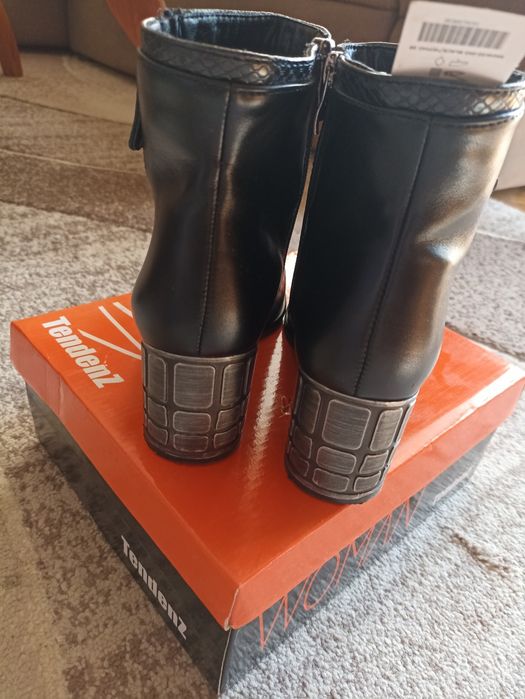 Дамски боти Tendenz