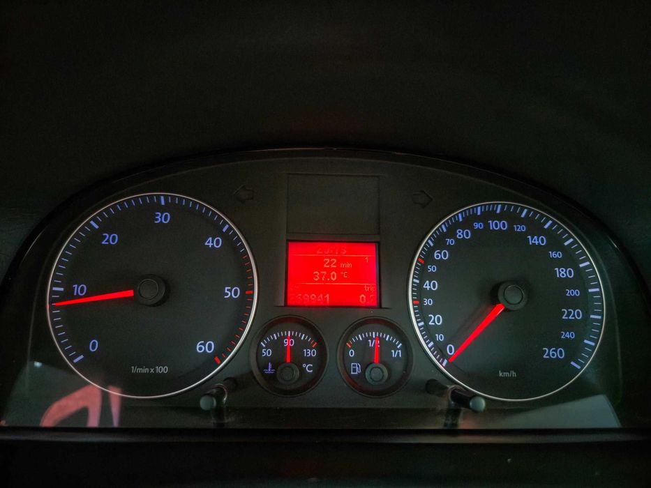 VW Touran CROSS, 2,0 TDI . RAR+ITP .Garantie 12 luni, Buy-back Rate fixe fara avans