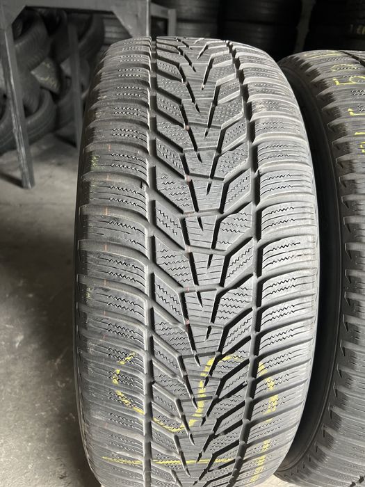 2 anvelope de iarna 245/50/19 Hankook 6 mm!