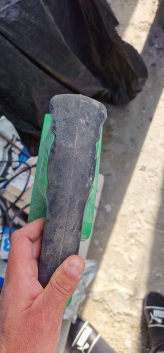 Masina slefuit cu vibrati