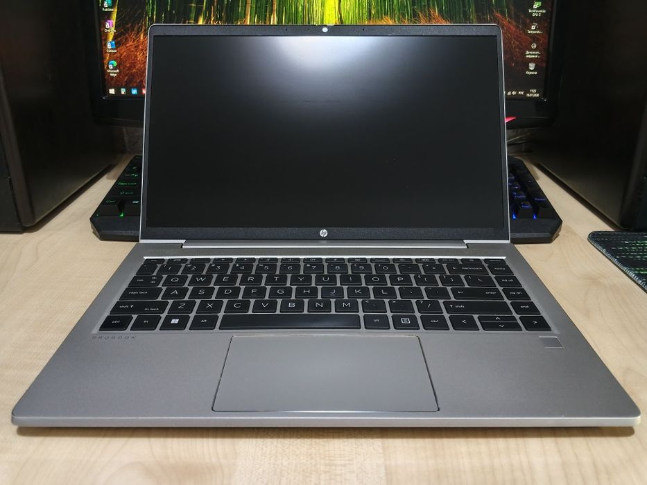 12 CPUs HP ProBook 445 G9 14"IPS FHD/RYZEN 5 5625U/8GB DDR4/256GB NVMe