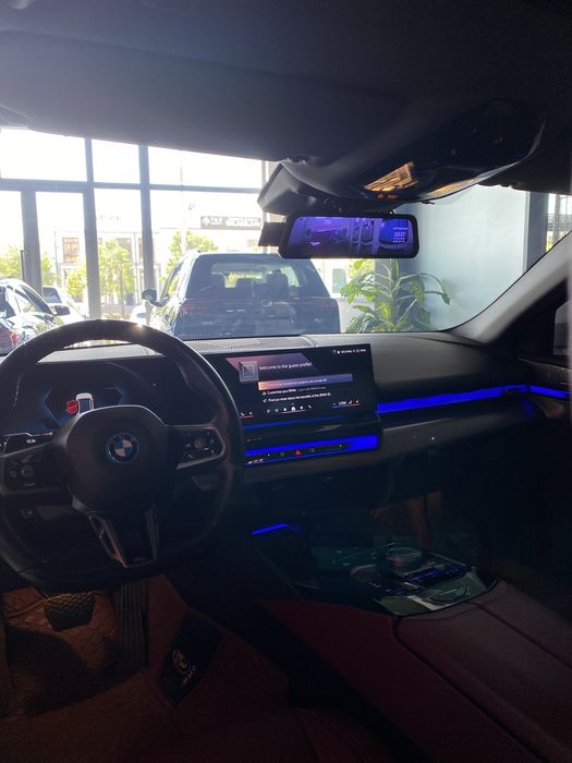 BMW i5 eDrive 35L