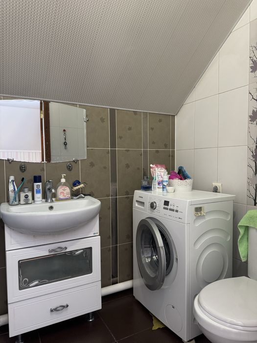 Продам приличный особняк