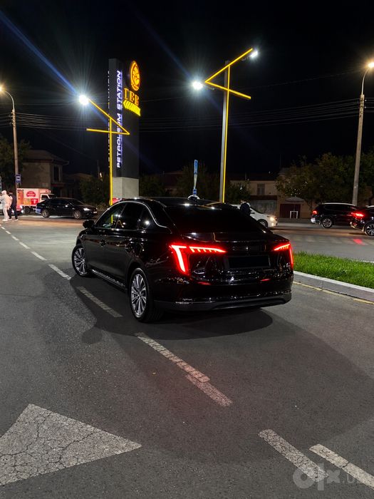 HongQi EQM5 ideal 500тали