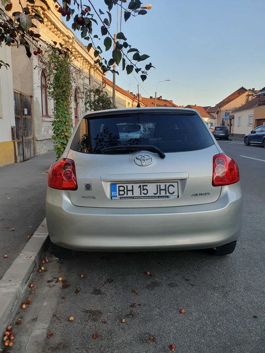 TOYOTA Auris 2010 — imagine 3