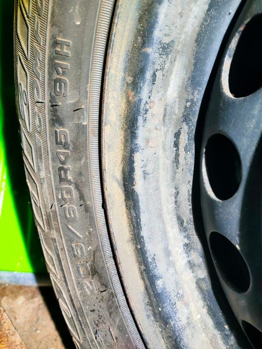 Продам запаску на Мерседес .