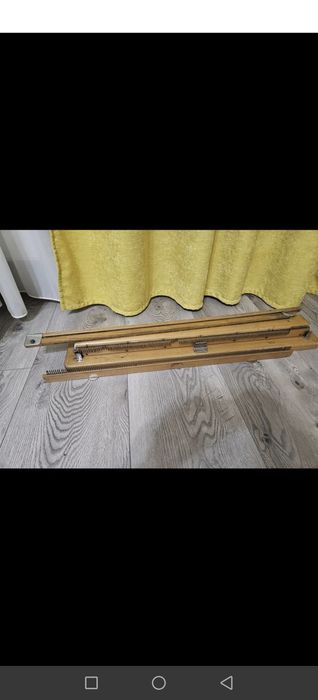 Mașina de tricotat românească