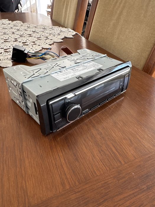 Kenwood radio/usb/bluetoot