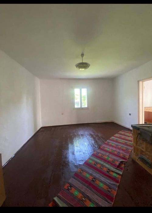 Casa de vanzare/ schimb ( apartament)