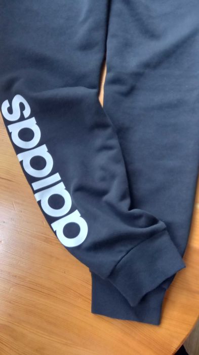 Долнище adidas оригинално