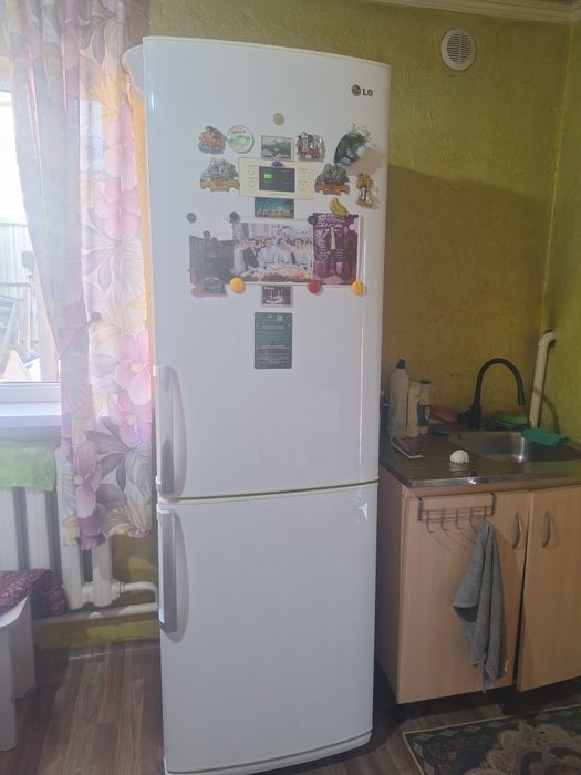 Стиралка почтый новый и холоделник