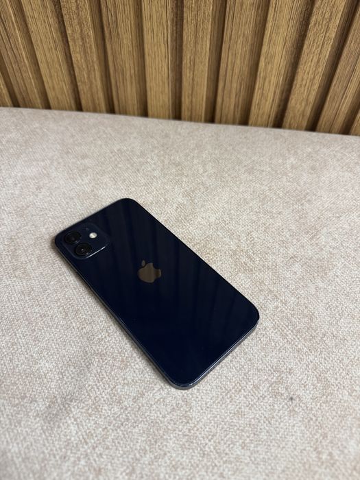 Iphone 12 64gb.