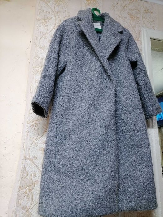 Продам женское пальто