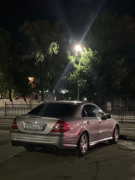 Мерседес машинасы