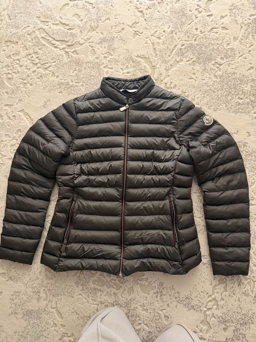 Geaca Moncler