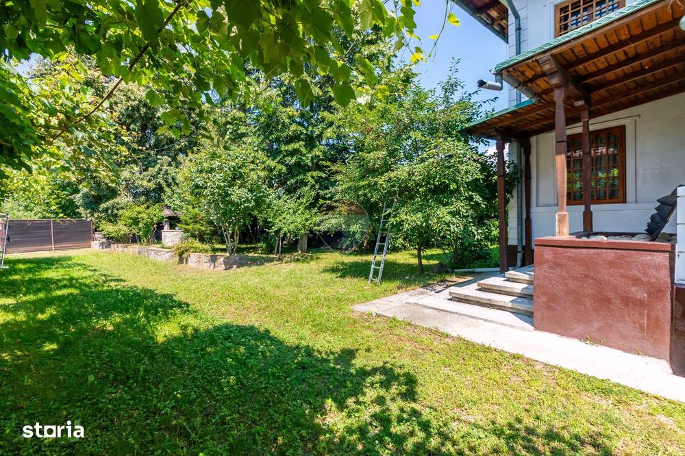 Casa de vacanta tip conac de vânzare Valenii de Munte