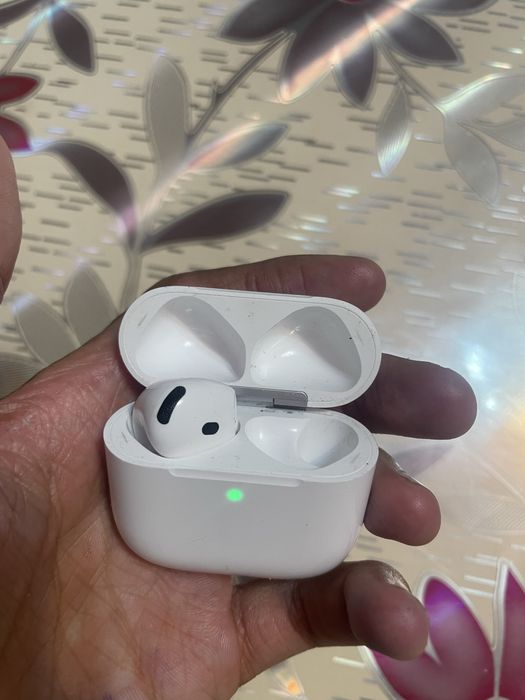 Airpods4 поколение