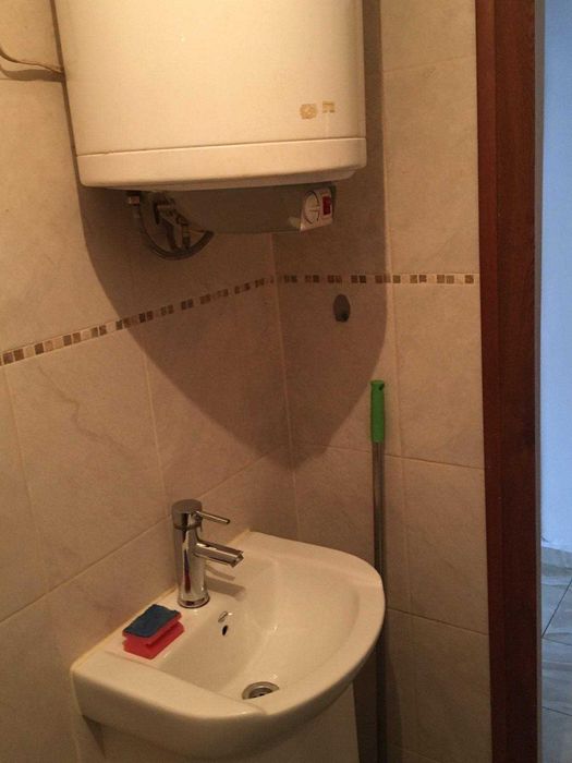 Дава се под наем Тристаен апартамент в Бургас, Възраждане - 72 кв.м за 250 € - Снимка #3