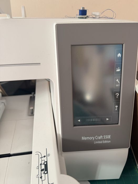 Вышивальная машинка