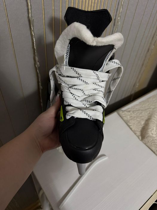 Продам коньки ледорубы