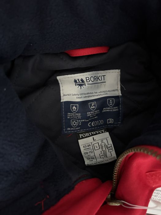 Продам Зимнюю спецодежду