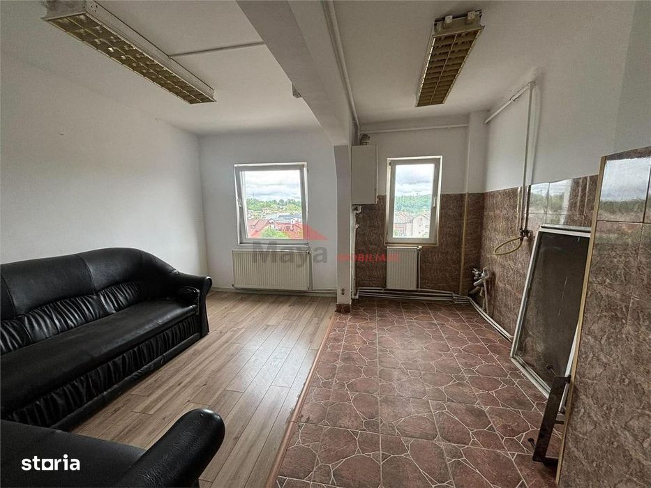 Apartament 3 camere, Zona Veche