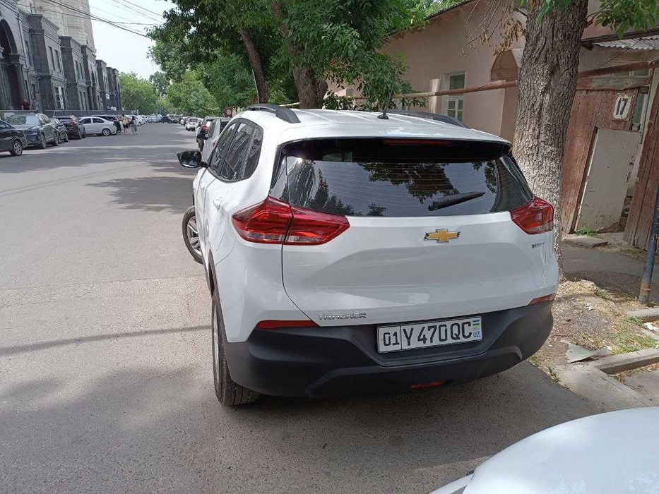 Tracker sotiladi 2023-yil