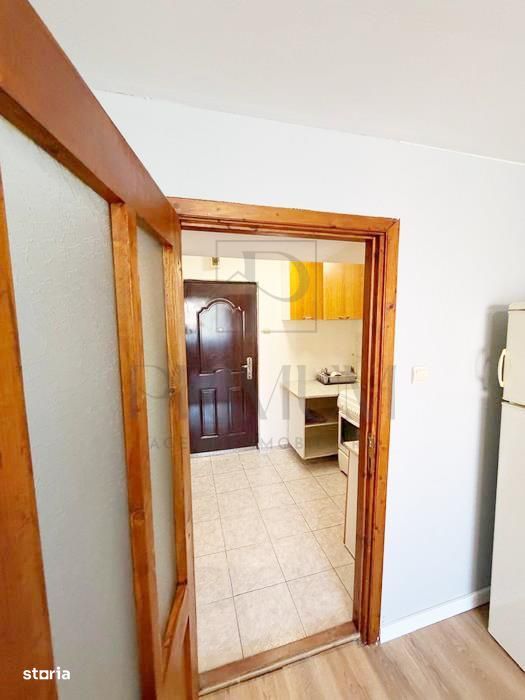 Buziasului - 1Camera - Renovata - Etaj Intermediar - Pretabil Investit