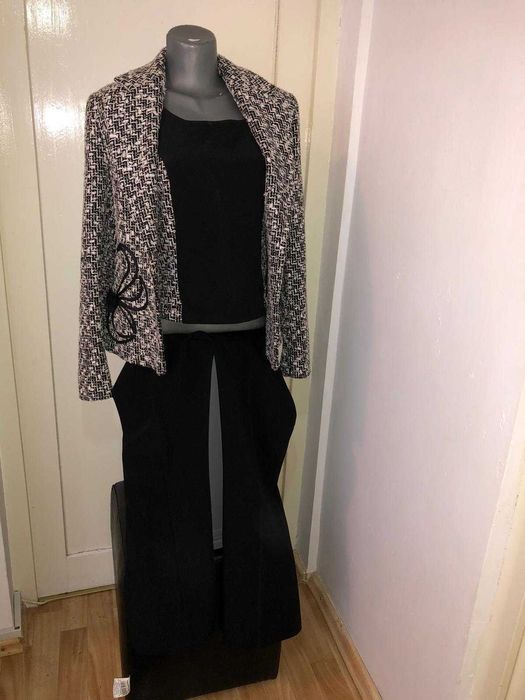 Costum cu pantaloni lungi