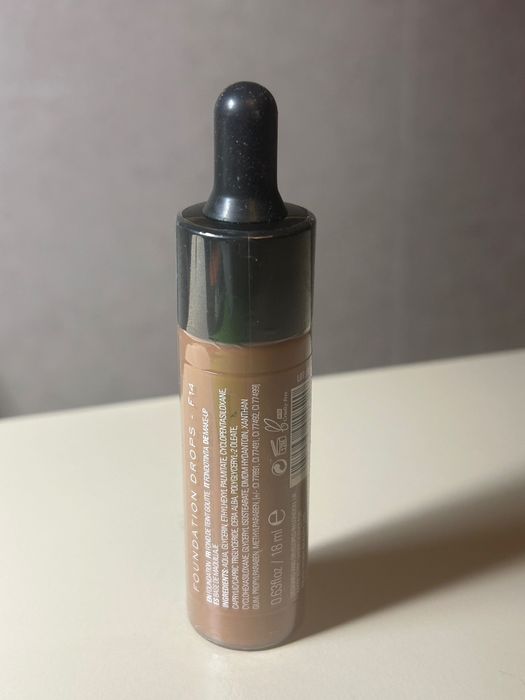 Фон дьо тен Revolution