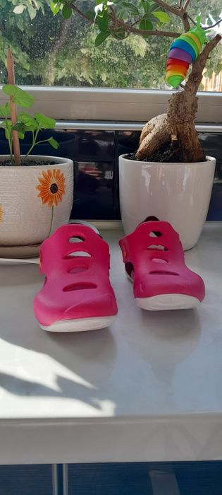 Нови сандали найк