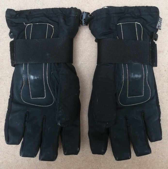 Ски сноуборд ръкавици Hestra лапа #M и Dakine Nova # XL с протектори