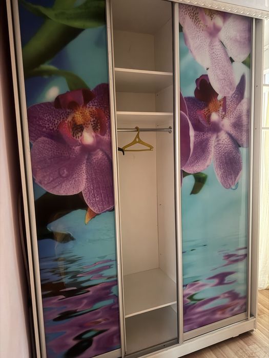 Продам шкаф-купе