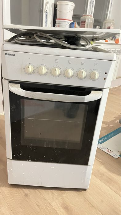 Электро плита 4 конфорка