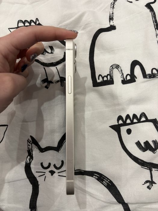 iPhone 14 plus, бял