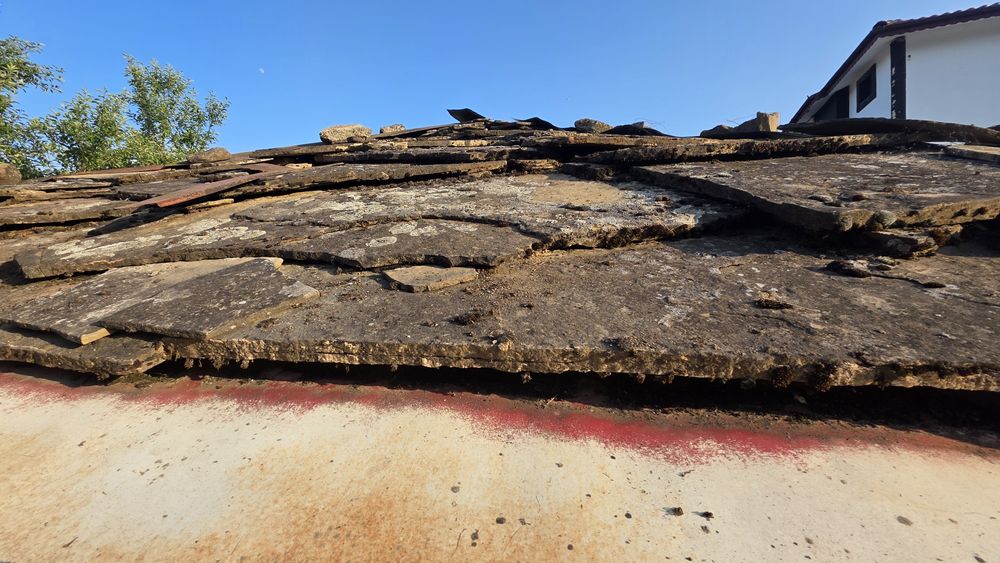 Камъни за покрив