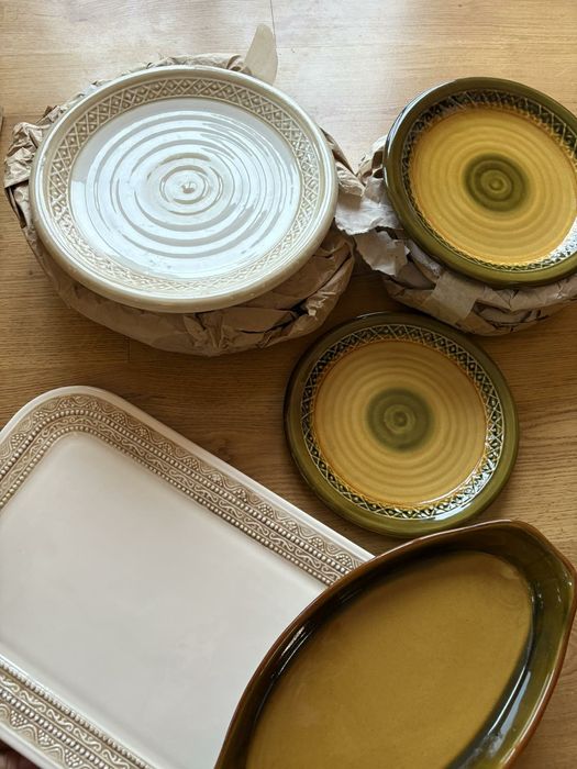 Сервиз за хранене- Троянска керамика