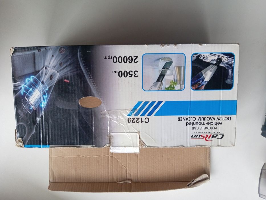 Новое автомобильный мини пылесос, почти новый