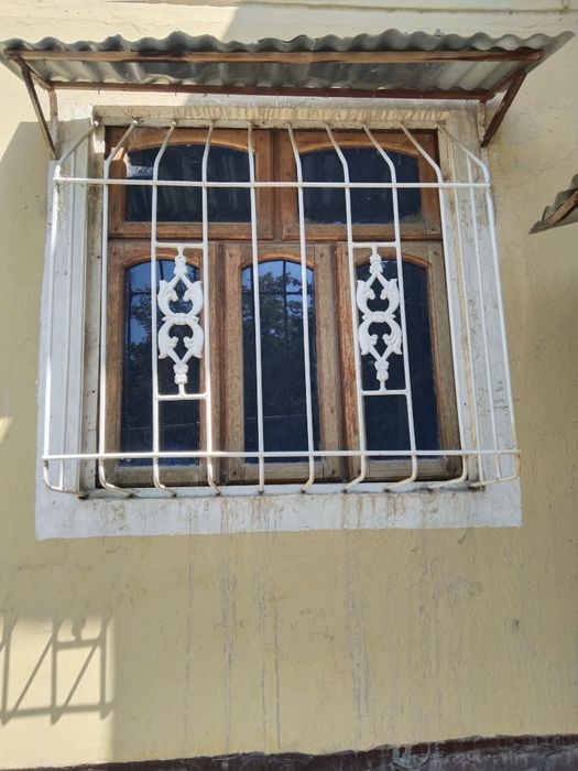 Treza eshik sotiladi kelishtirib beraman