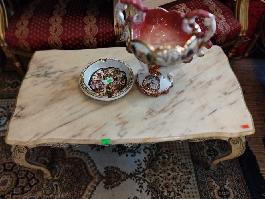 2 холни маси- мрамор и бронз.