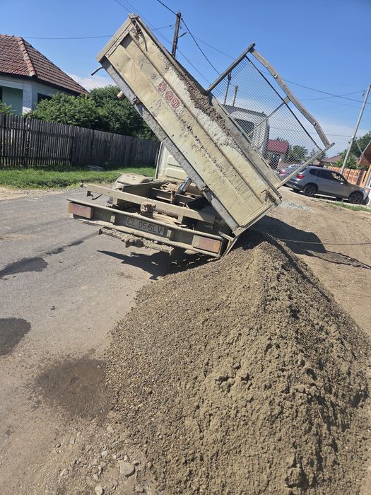 Vand NISIP BALASTRU, materiale constructii