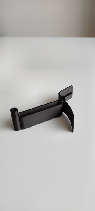 Биела Зануси Спацио вендинг машина кафеавтомат