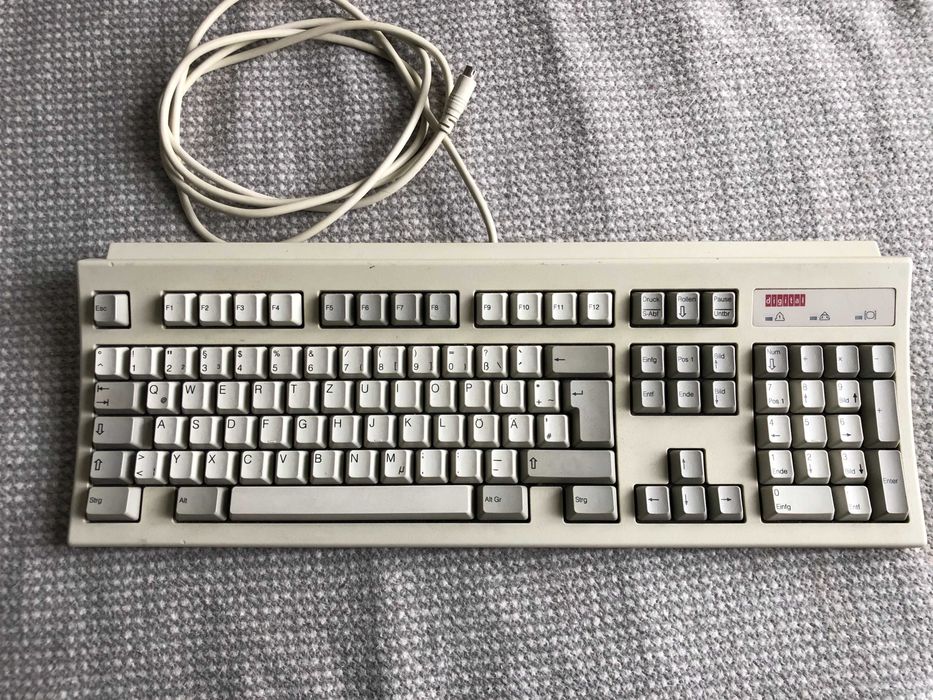 Vand tastaturi retro vintage diverse modele IBM, DIGITAL, COMPAQ