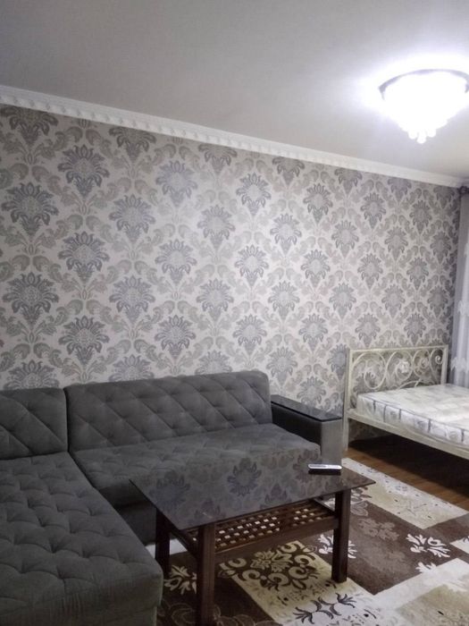 Продам квартиру Бий 1/5/5 37м2