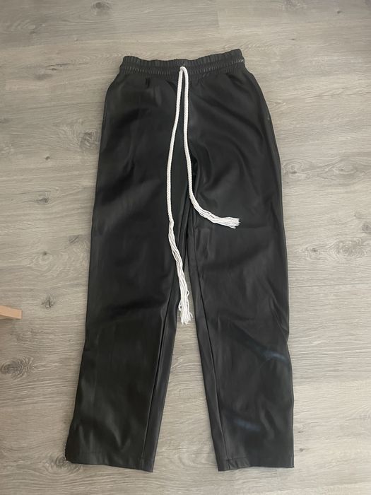 Pantaloni din piele young rich