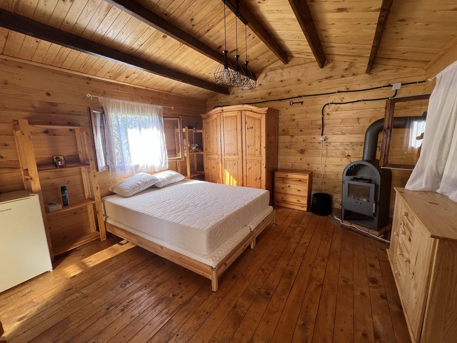 Vand teren cu cabana Valea Popii